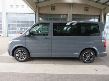 Volkswagen T6.1 Multivan Comfortline 4Motion  - Minibus, Passenger van: picture 3