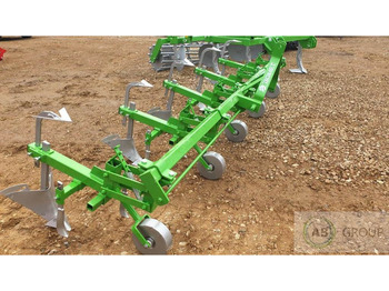 Soil tillage equipment for transportation of food Bomet pielniko-obsypnik Norma P475/1: picture 3