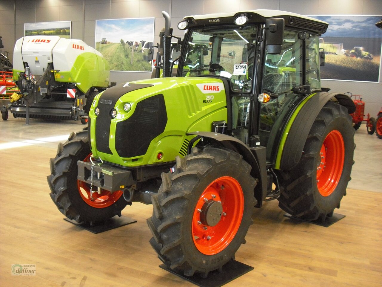 New Farm tractor CLAAS Elios 210: picture 2
