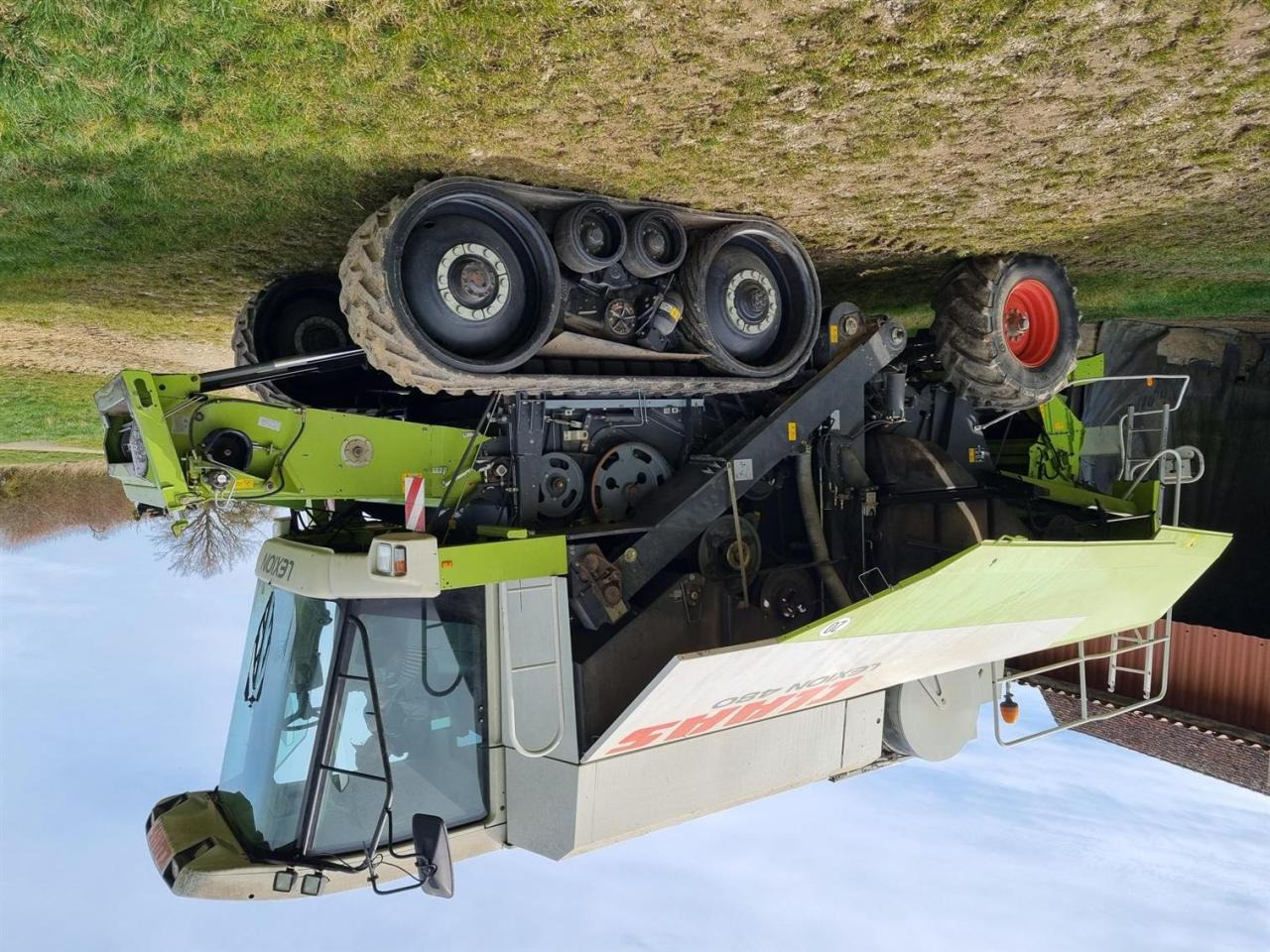 Combine harvester CLAAS Lexion 480: picture 9