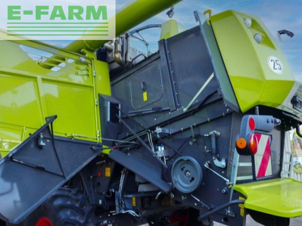 Combine harvester CLAAS lexion 650: picture 11