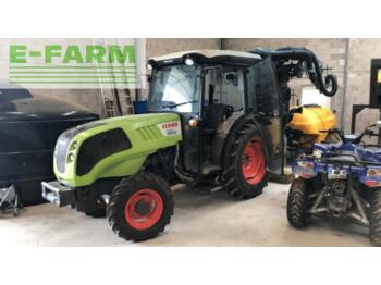 Farm tractor CLAAS Nexos