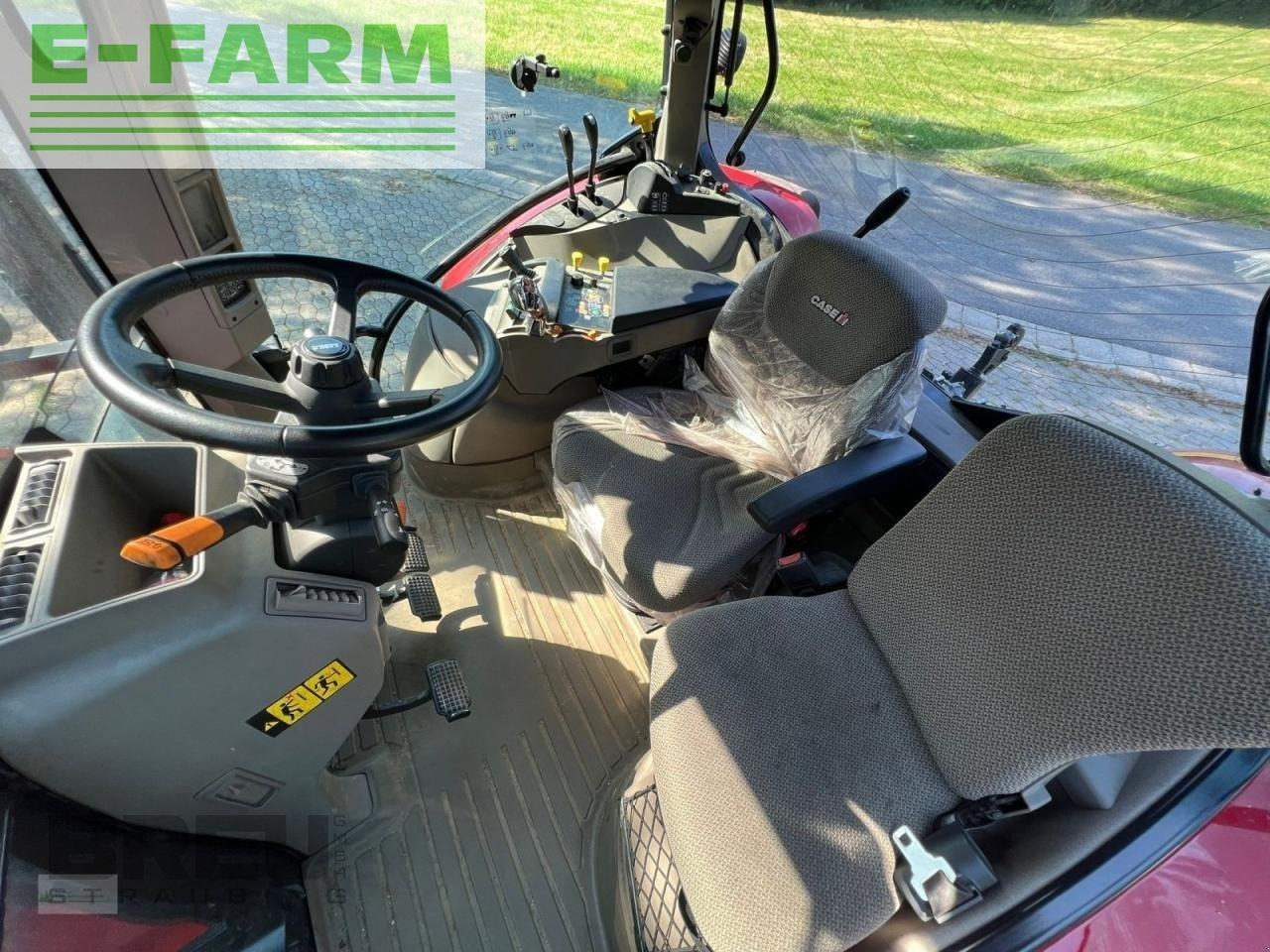 Farm tractor Case-IH vestrum 130 cvxdrive: picture 7