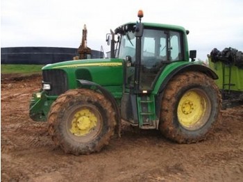 John Deere John Deere 6920S - Farm tractor