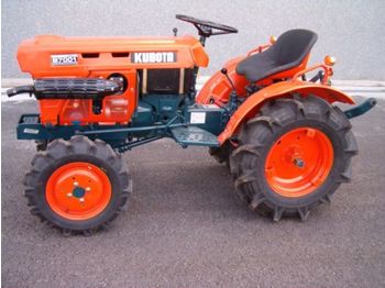 Kubota B7001 DT - 4X4 - Farm tractor
