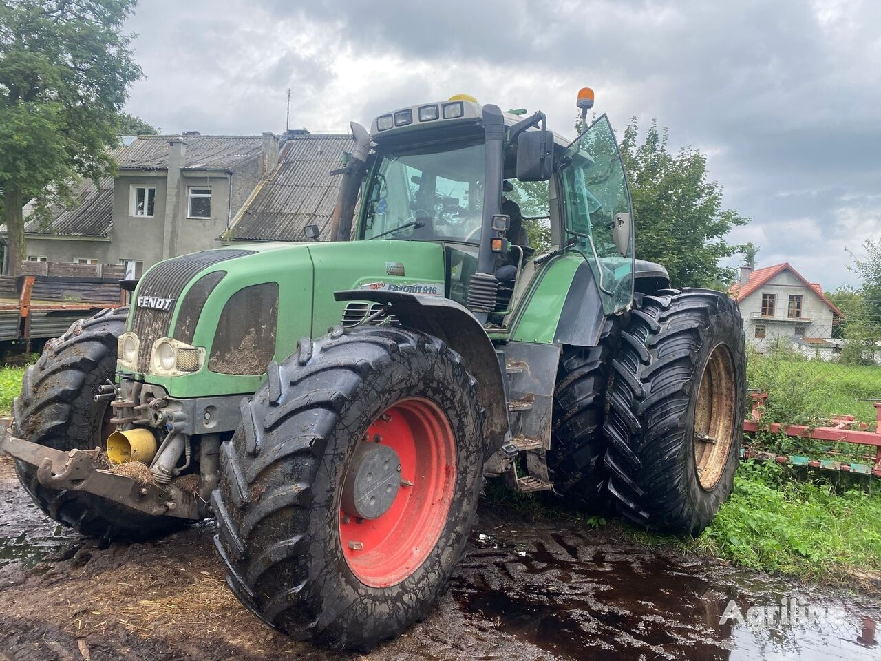 Farm tractor Fendt 916: picture 3