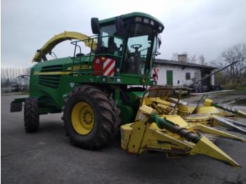 Forage harvester John Deere 7200 mit Kemper 4500
