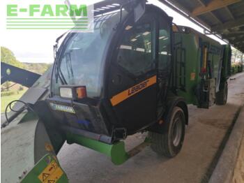 Faresin leader 18 - Forage mixer wagon