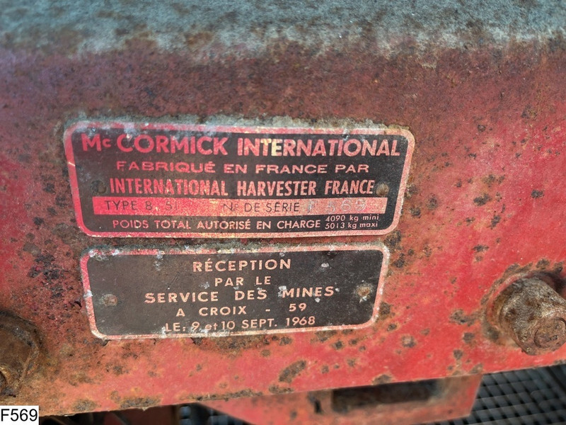 Combine harvester International 851 Mc Cormick International 851: picture 7