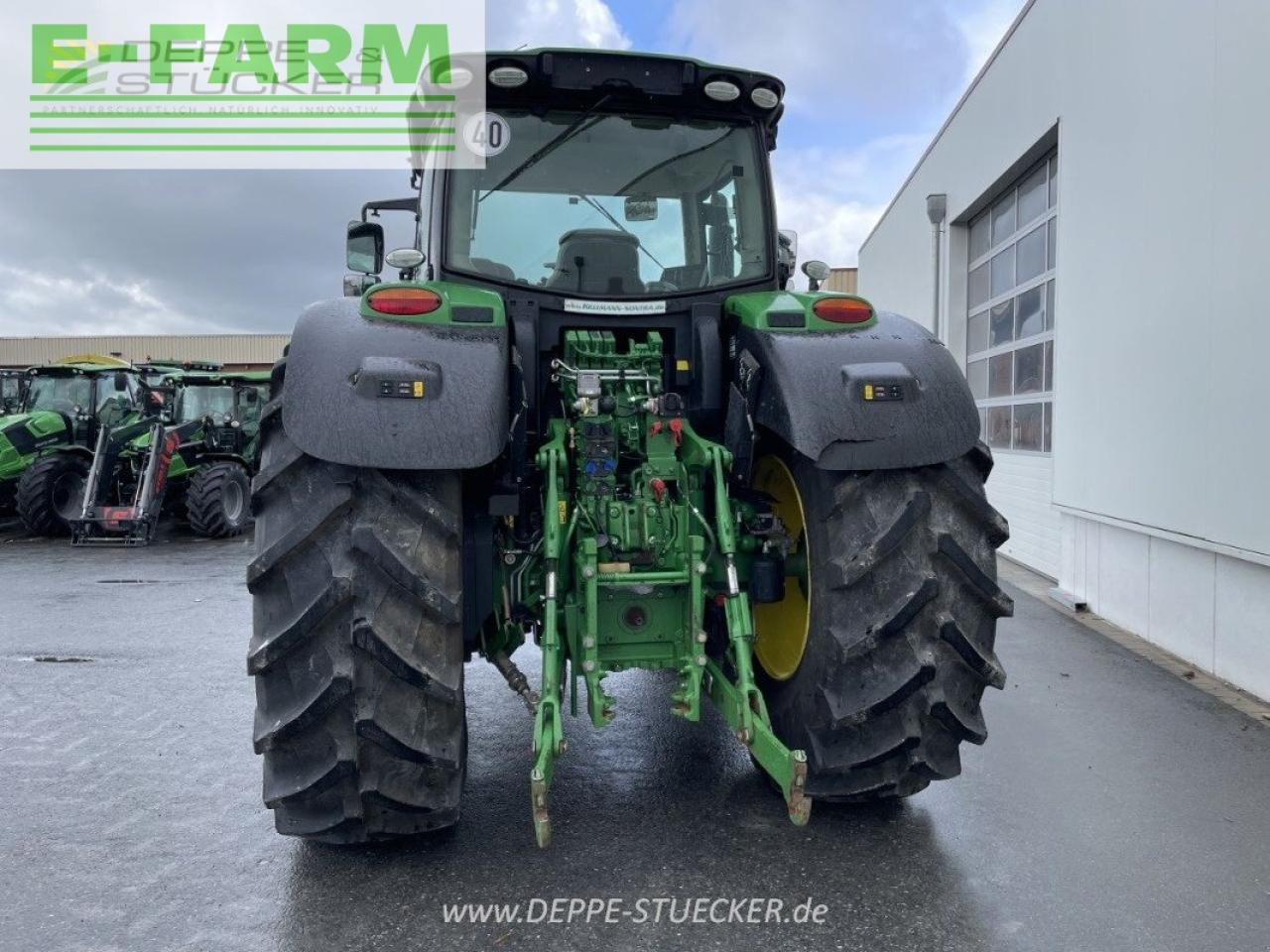 Farm tractor John Deere 6215r: picture 11