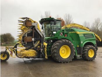 Forage harvester John Deere 8600: picture 1
