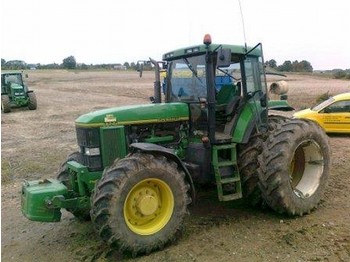 Farm tractor John Deere John Deere 7700: picture 1
