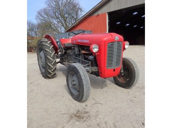 Farm tractor Massey Ferguson MF 35: picture 1