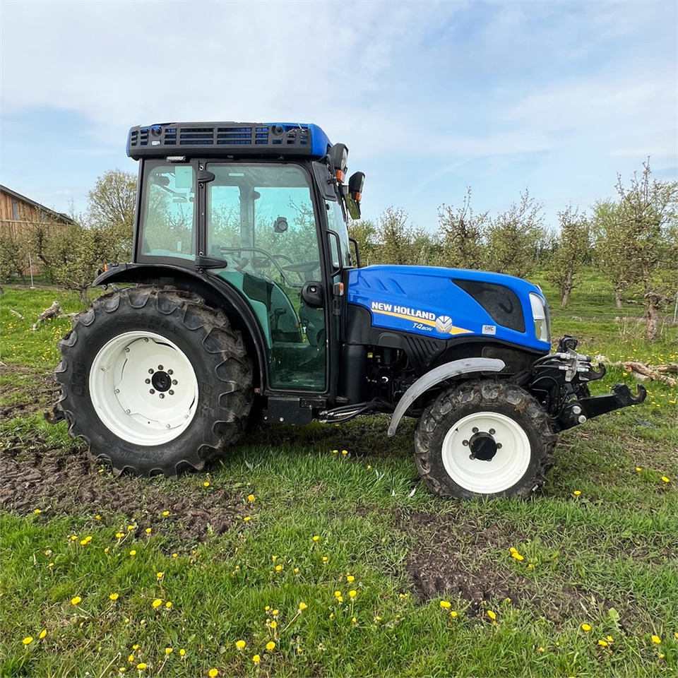 Farm tractor New Holland T4 80N: picture 10
