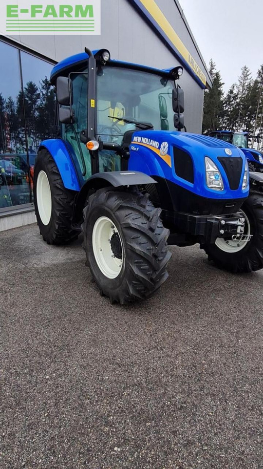 Farm tractor New Holland t4.55s stage v: picture 3