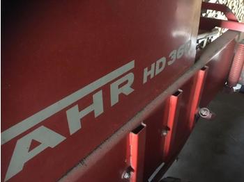 Square baler Fahr HD 360