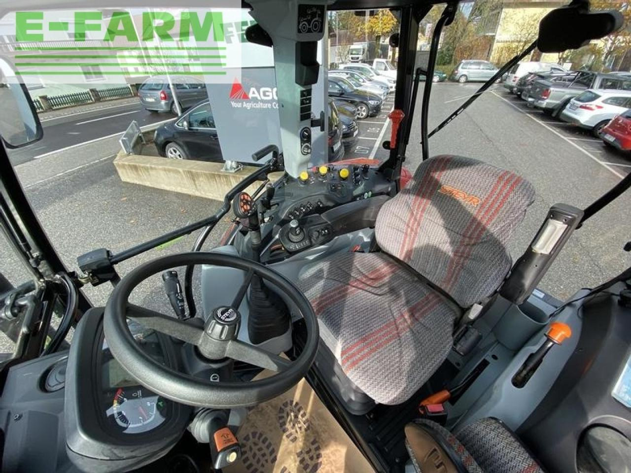 Farm tractor Steyr 4105 multi komfort: picture 13