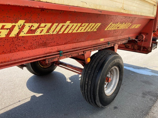 Self-loading wagon Strautmann LBF801: picture 16