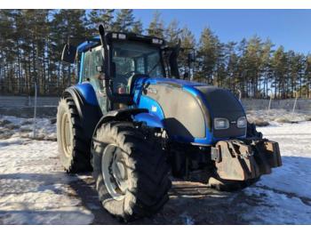 Farm tractor Valtra T170: picture 1