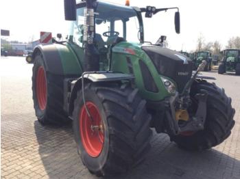Wheel tractor Fendt 718 Vario