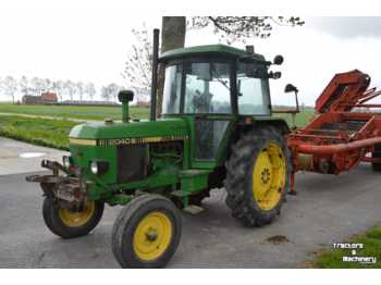 Wheel tractor John Deere 2040 S