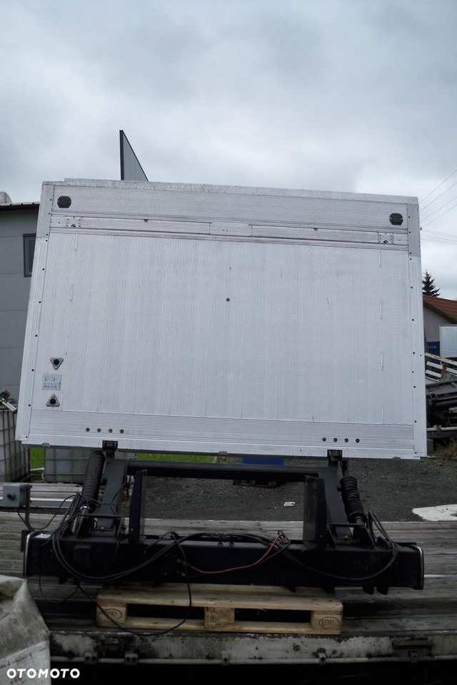 Tail lift for Truck Winda załadowcza Dholandia Zepro MBB Palfinger: picture 3