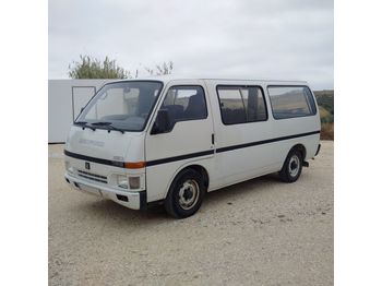 Minibus ISUZU Bedford SETA 2.2 diesel left hand drive long wheel base