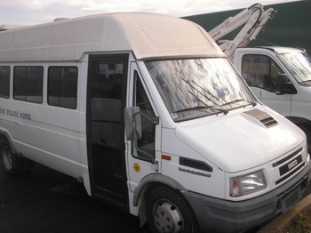 Iveco Α 4512 - Minibus