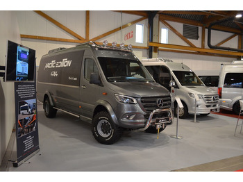 Minibus MERCEDES-BENZ Sprinter 519 4x4 high and low drive