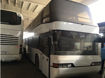 Double-decker bus NEOPLAN Skyliner: picture 1