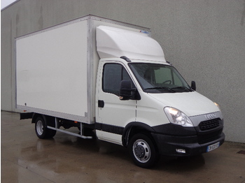 Closed box van IVECO DAILY 35C15 L: picture 1