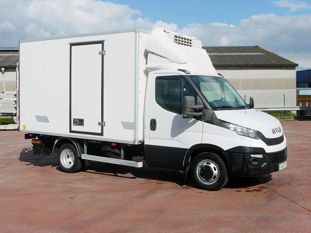 Refrigerated delivery van Iveco 35C13 DAILY KUHLKOFFER THERMOKING V500 MULTI T°: picture 2