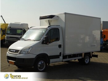 Refrigerated delivery van Iveco Daily 35 C13 + Manual + Carrier Xarios 300: picture 1