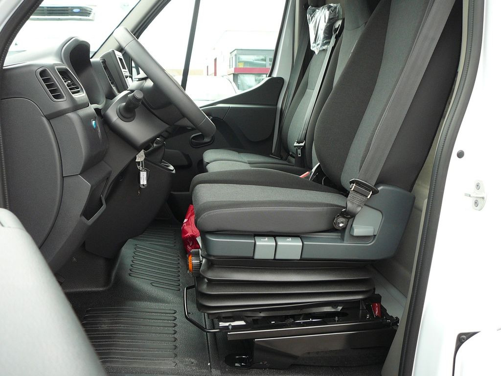New Closed box van Renault Master Koffer Türen  Premium Aktivsitz: picture 19