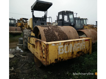 Compactor BOMAG 225-3: picture 2
