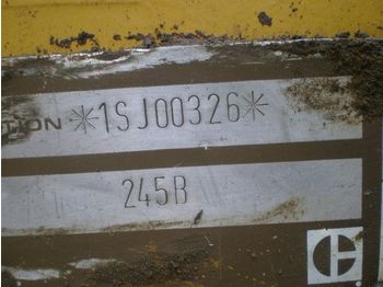 Crawler excavator CATERPILLAR 245B S/N: 1SJ00326 EN DESGUACE, FOR SPARES: picture 1