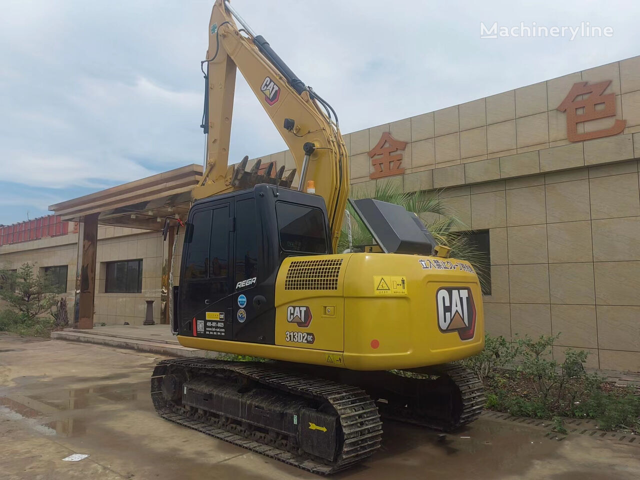 Crawler excavator CATERPILLAR 313D CAT hydraulic excavator 13 tons: picture 2