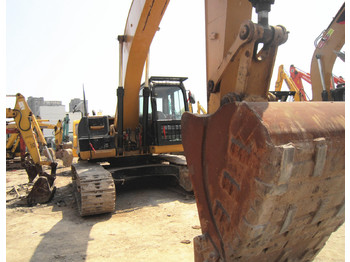 Crawler excavator CATERPILLAR 323DL: picture 1