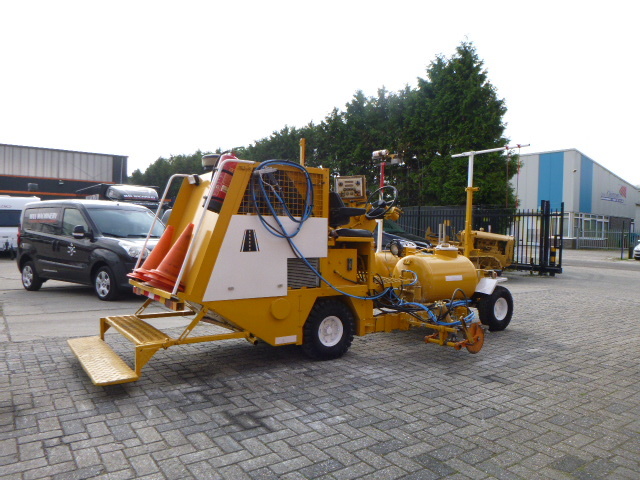 Asphalt machine CLEANOSOL RL RL-Cold paint road marker: picture 3