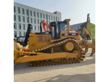 Bulldozer CATERPILLAR D6D