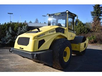 Compactor BOMAG BW 213 D-5