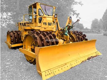 Compactor CATERPILLAR 825
