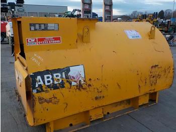 Construction equipment Western 2,000 Litre