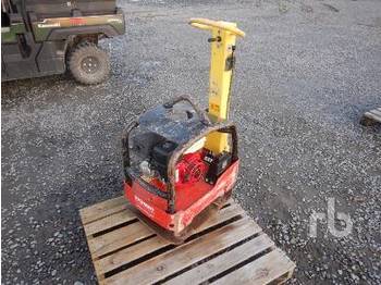 Vibratory plate DYNAPAC LG300: picture 1