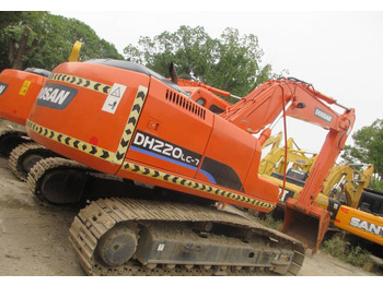 Crawler excavator Doosan DH200LC: picture 1