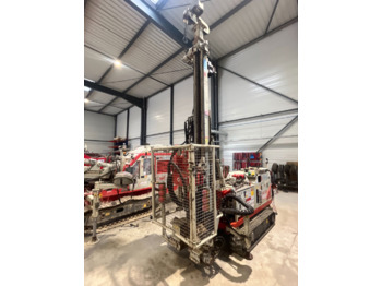 Comacchio GEO 205 - Drilling rig