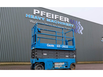 Scissor lift GENIE