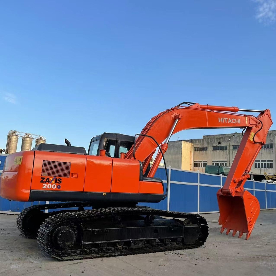 Crawler excavator HITACHI ZX200 track excavator 20 tons hydraulic digger: picture 3