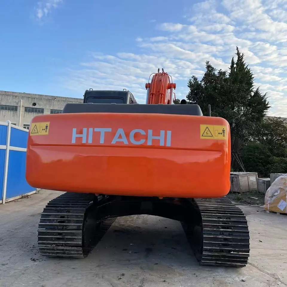 Crawler excavator HITACHI ZX200 track excavator 20 tons hydraulic digger: picture 4