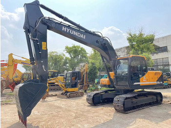 Crawler excavator HYUNDAI R220 -9S track excavator 22 tons Korean hydraulic digger: picture 2